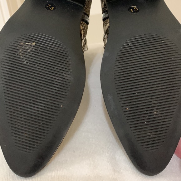 Steven by Steve Madden booties size 7.5 like new - Picture 12 of 12